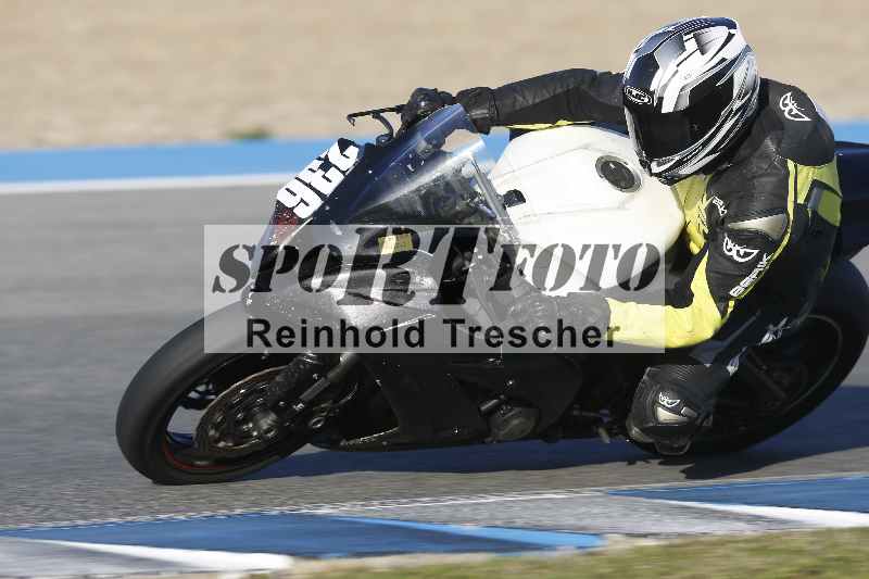 /Archiv-2024/02 29.01.-02.02.2024 Moto Center Thun Jerez/Gruppe rot-red/236